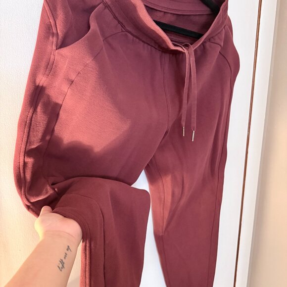 Lululemon Scuba High-Rise Jogger and Scuba Oversized Full Zip - Picture 6 of 11